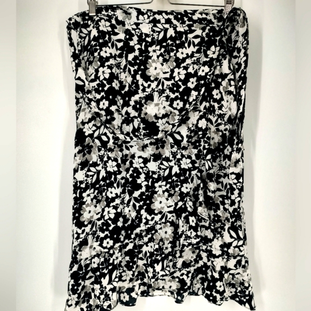 ABS Floral Black White Wrap Ruffle Skirt Size XL